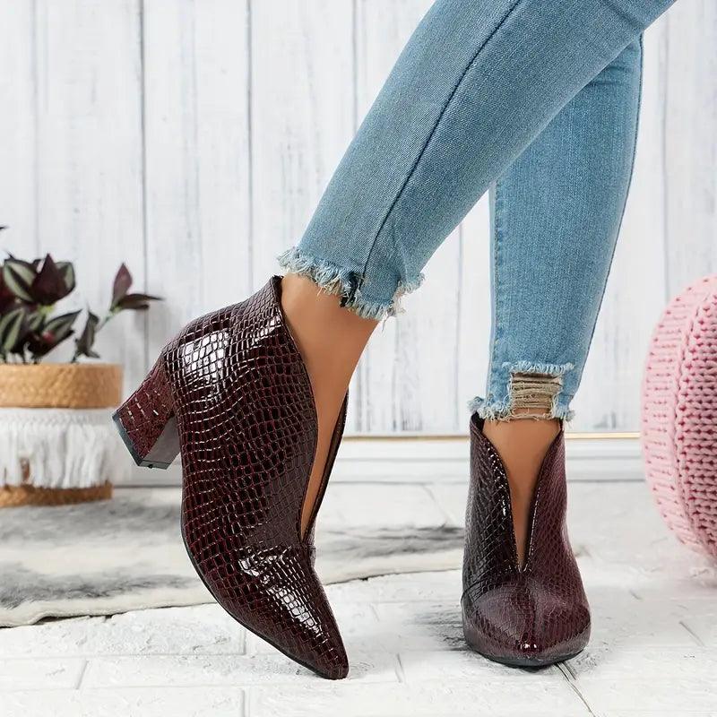 Iris™ - Damenstiefel mit spitzem Absatz Burgund