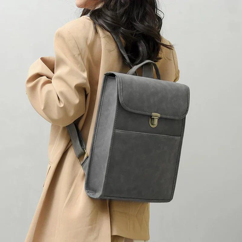 Abby - Wildleder-Rucksack Grau