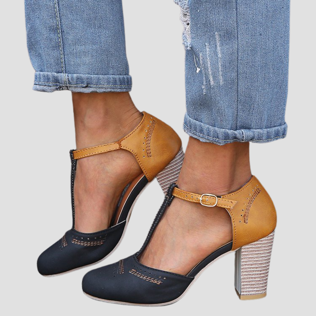 Elegante ELLIE™ Bicolor Sandaletten mit stabilem Blockabsatz in Schwarz und Senfgelb, ideal für urban-chic Outfits und elegante Anlässe.