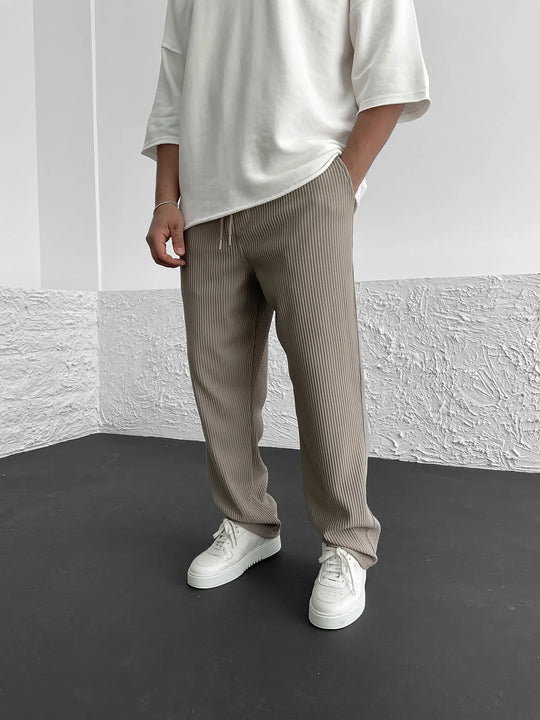 Gerippte Hose Modern