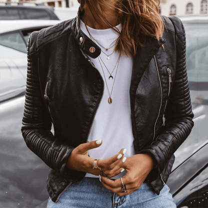 MILA – Taillierte Lederjacke Aus Hochwertigem Kunstleder Mit Trendigen Details Schwarz