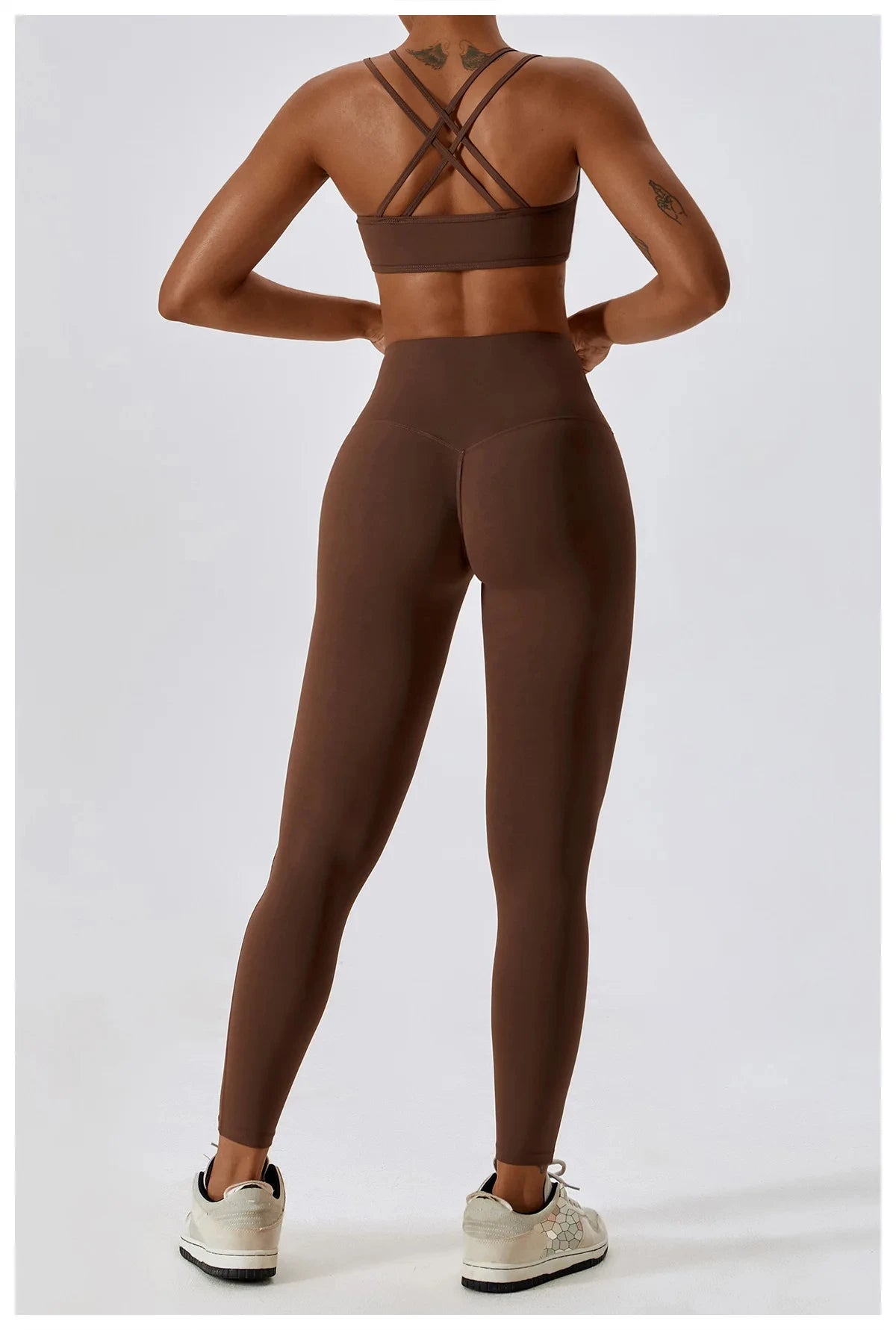 Elegantes 2-teiliges Damen Yoga Outfit mit Hoher Taille Leggings und Oberteil für Sport Jiaocha-Kaffee