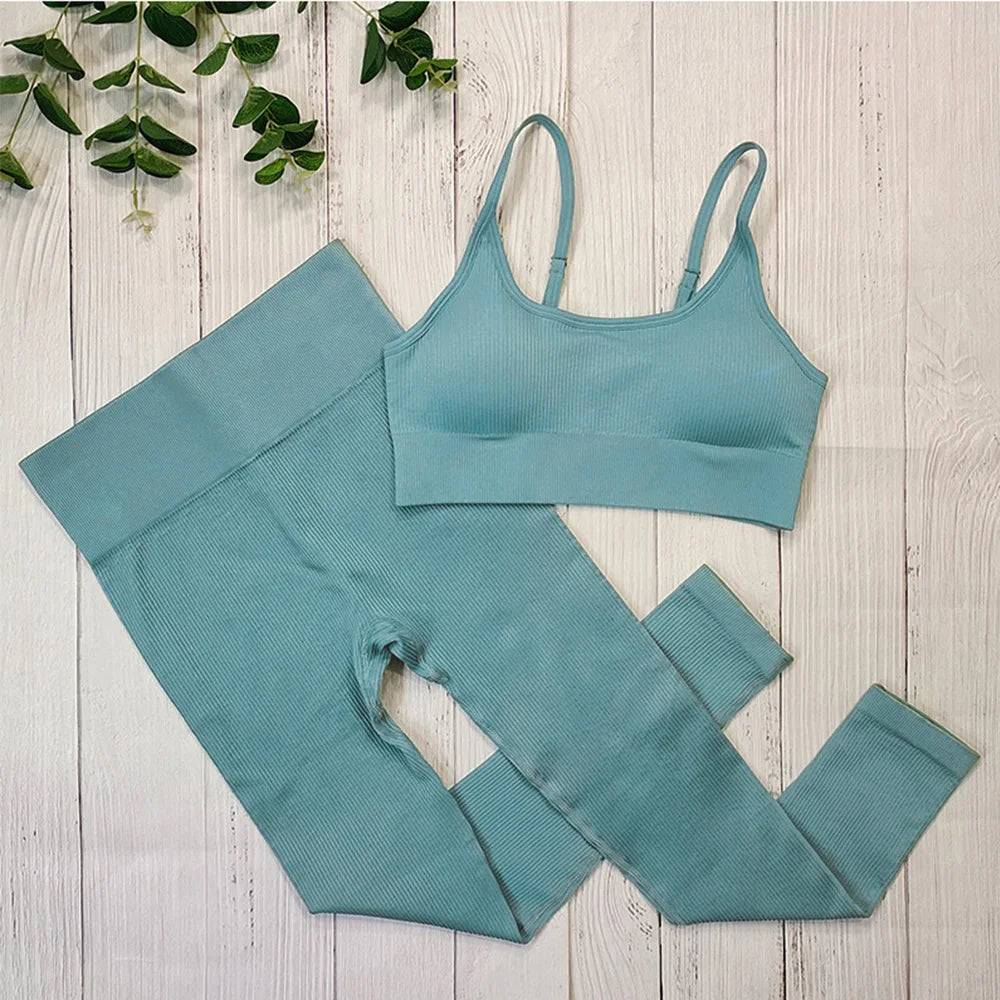 Fitness Set Für Frauen: Atmungsaktives Top, Sport-BH & Leggings für Yoga & Gym Blau grün set