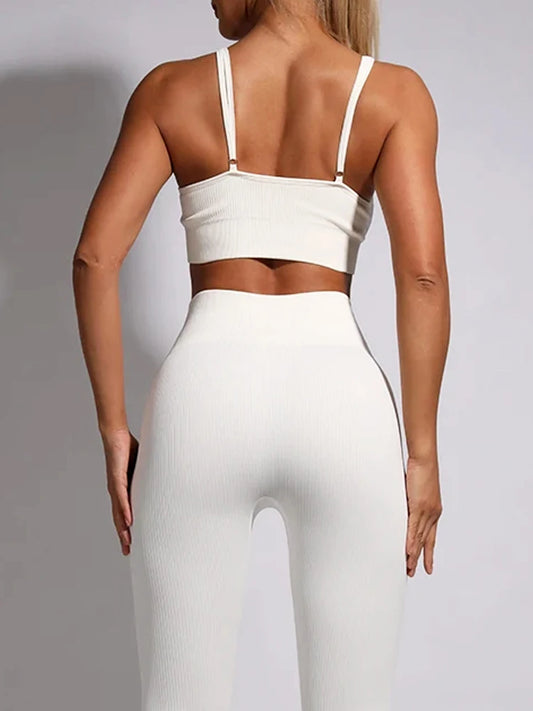 Fitness Set Für Frauen: Atmungsaktives Top, Sport-BH & Leggings für Yoga & Gym