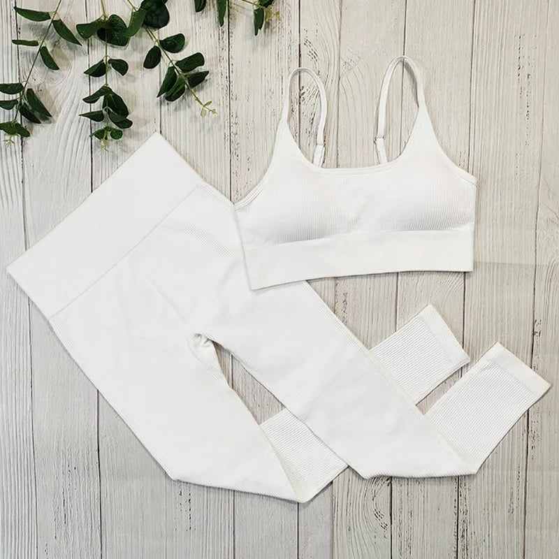 Fitness Set Für Frauen: Atmungsaktives Top, Sport-BH & Leggings für Yoga & Gym Weiß set