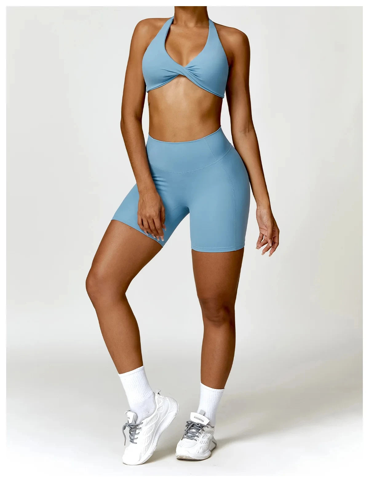 Sportedly 2-teiliges Damen Yoga Outfit: Nahtloser Sport-BH, Sexy Gym Shorts & Leggings Blau
