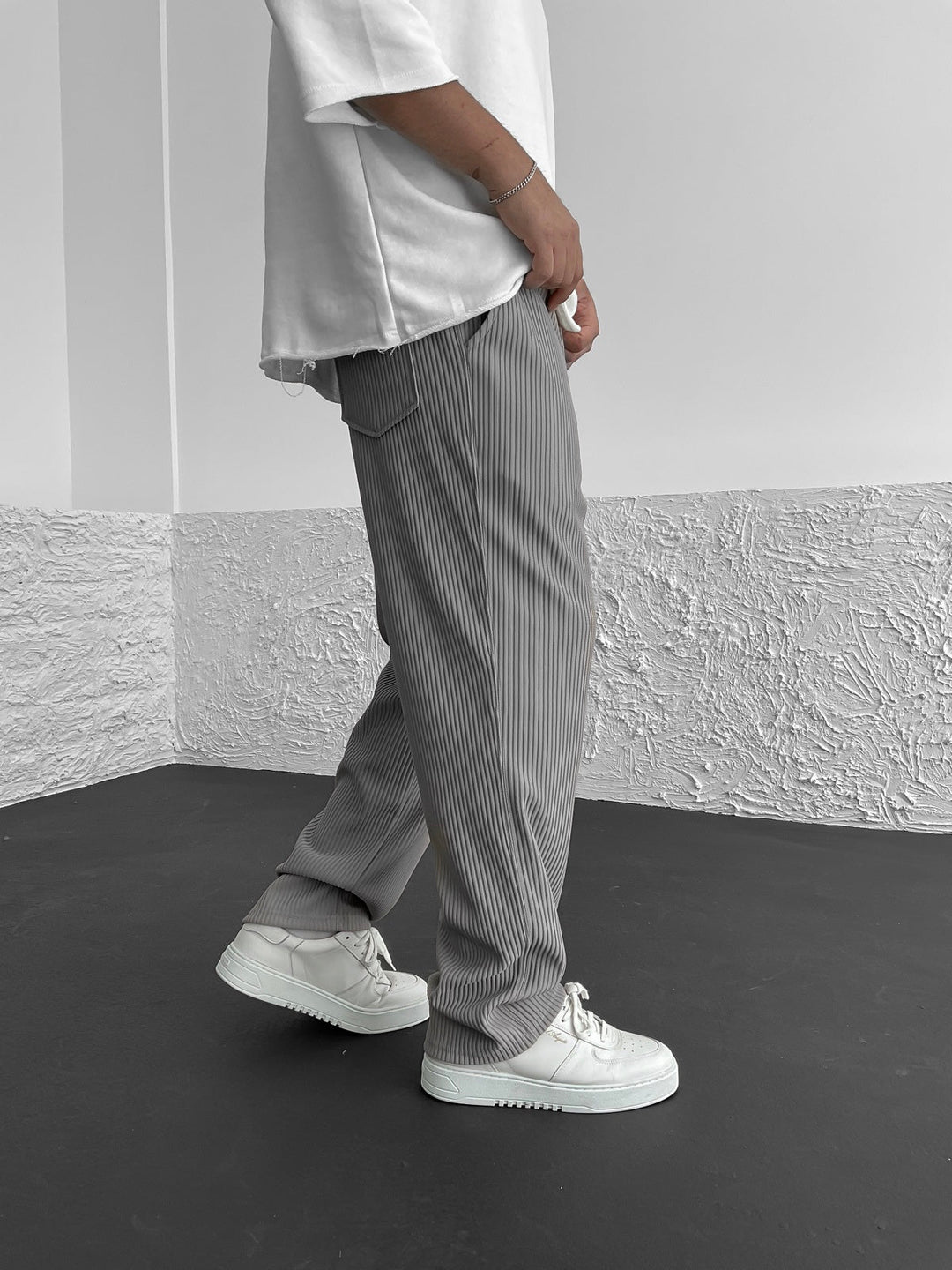 Gerippte Hose Modern