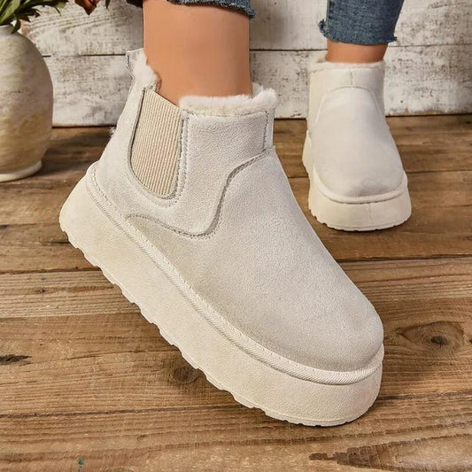 ALASKA Winter-Boots: Kuscheliges Futter, Rutschfeste Sohle, Slip-On für Ultimativen Komfort Beige