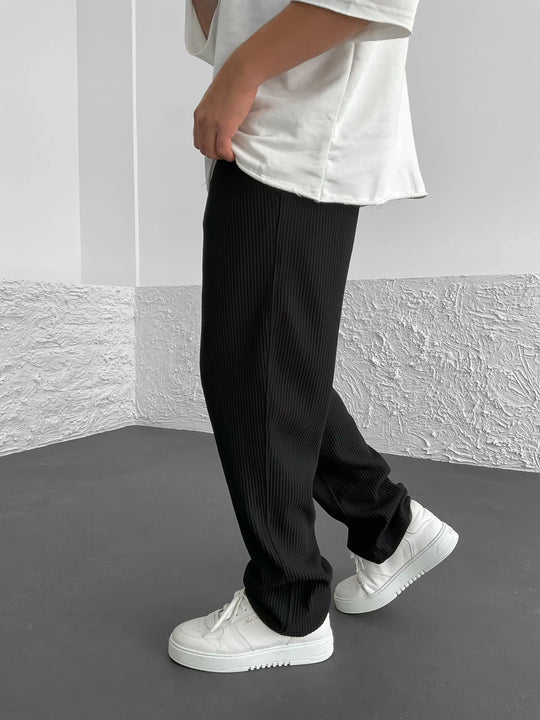 Gerippte Hose Modern
